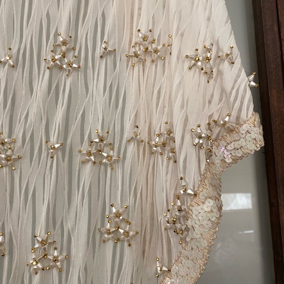 NWT Bridal shawl handmade beaded flower design fancy Chapel Veil scarf wrap - Picture 7 of 7